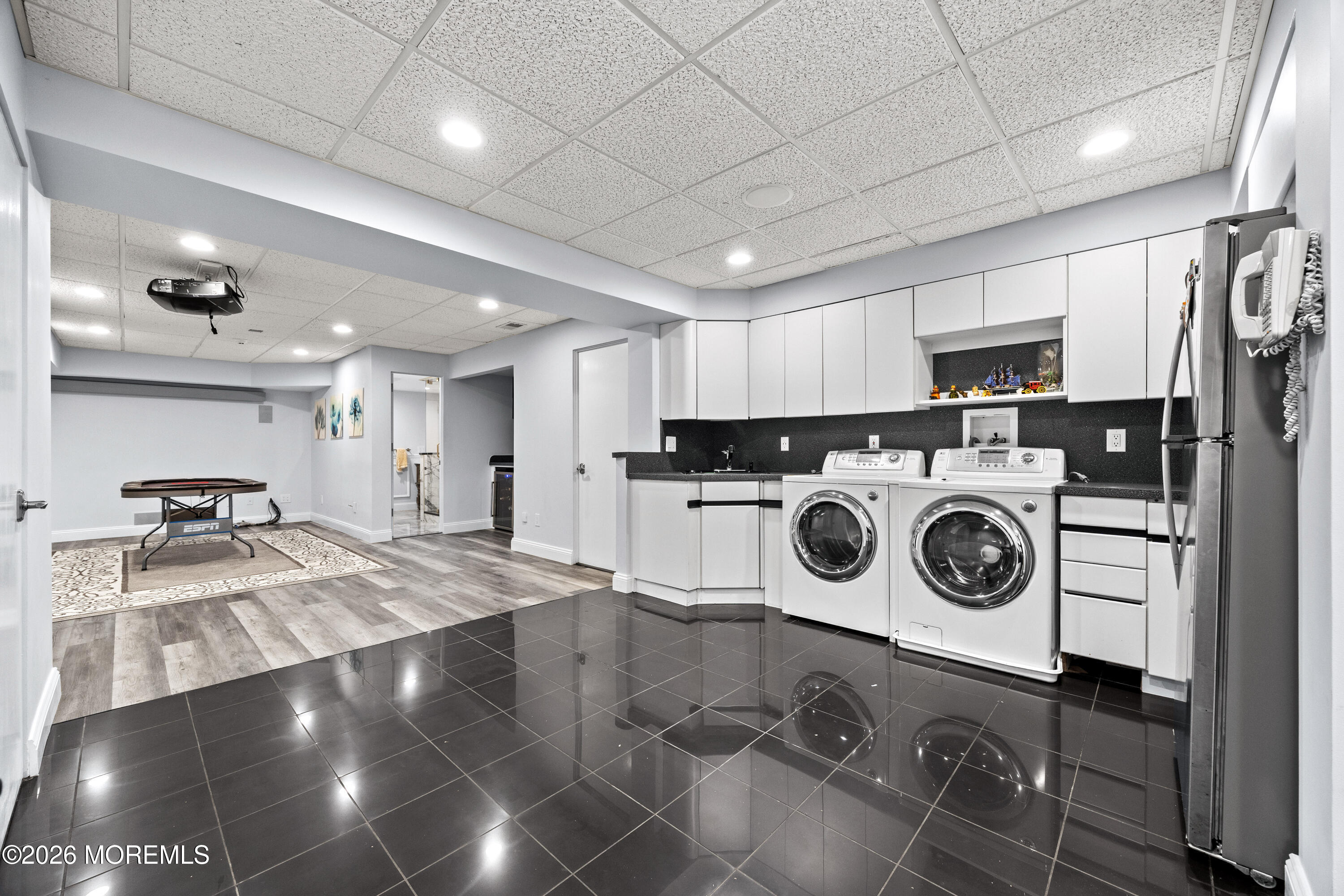 6 Jayhawk Way Holmdel NJ 07733