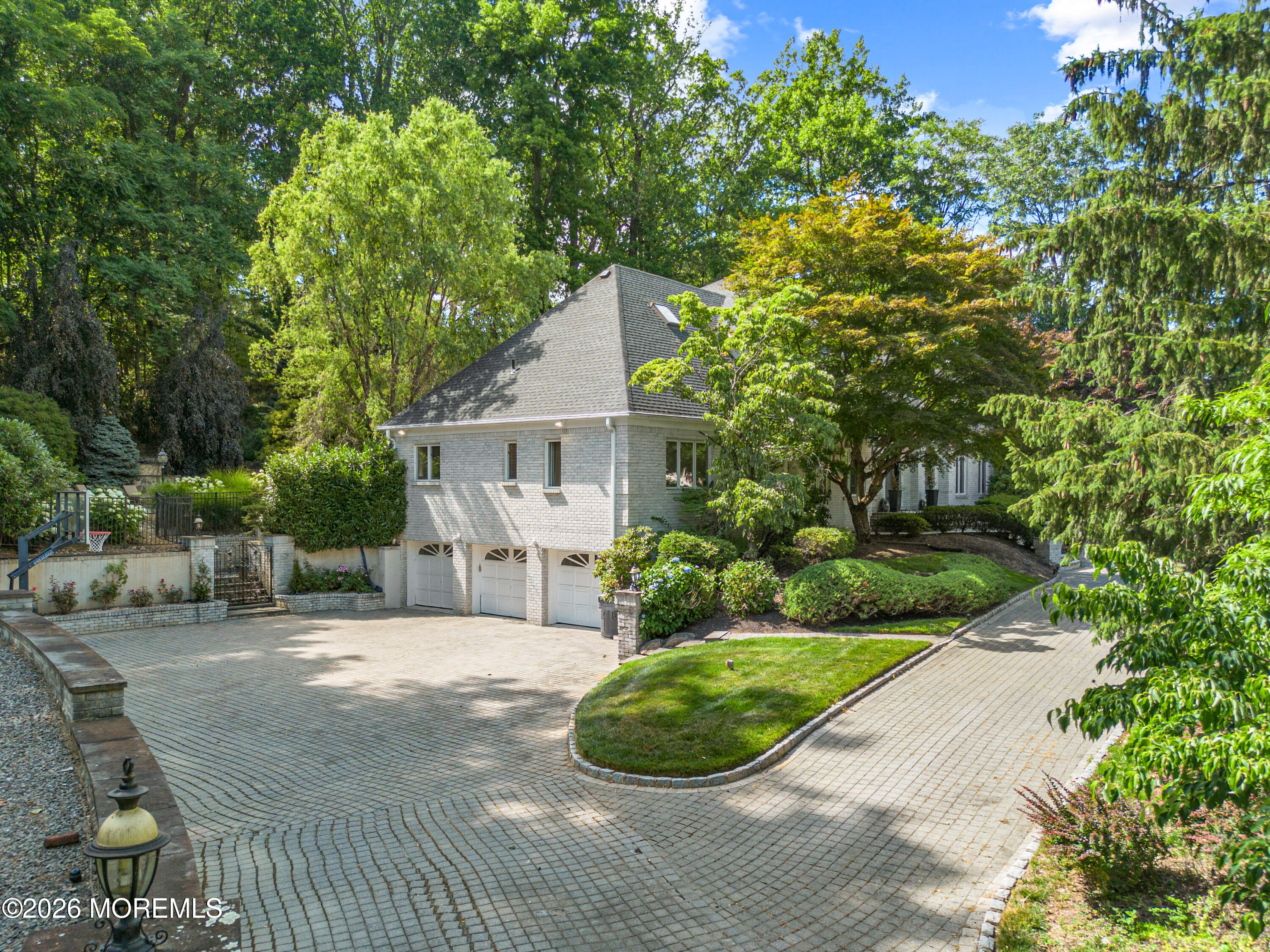 6 Jayhawk Way Holmdel NJ 07733