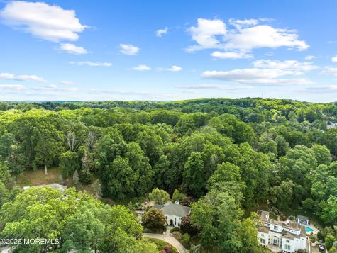 6 Jayhawk Way Holmdel NJ 07733