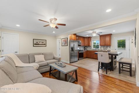 4 Douglas Road East Brunswick NJ 08816