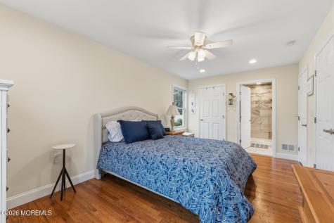4 Douglas Road East Brunswick NJ 08816