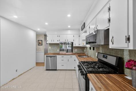 14 Cooper Run Drive Cherry Hill NJ 08003