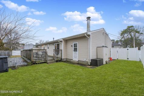 237 Pine Tree Drive Brick NJ 08723