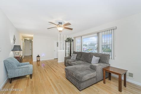 237 Pine Tree Drive Brick NJ 08723