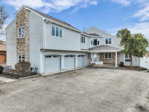 13 Tobago Avenue Toms River NJ 08753