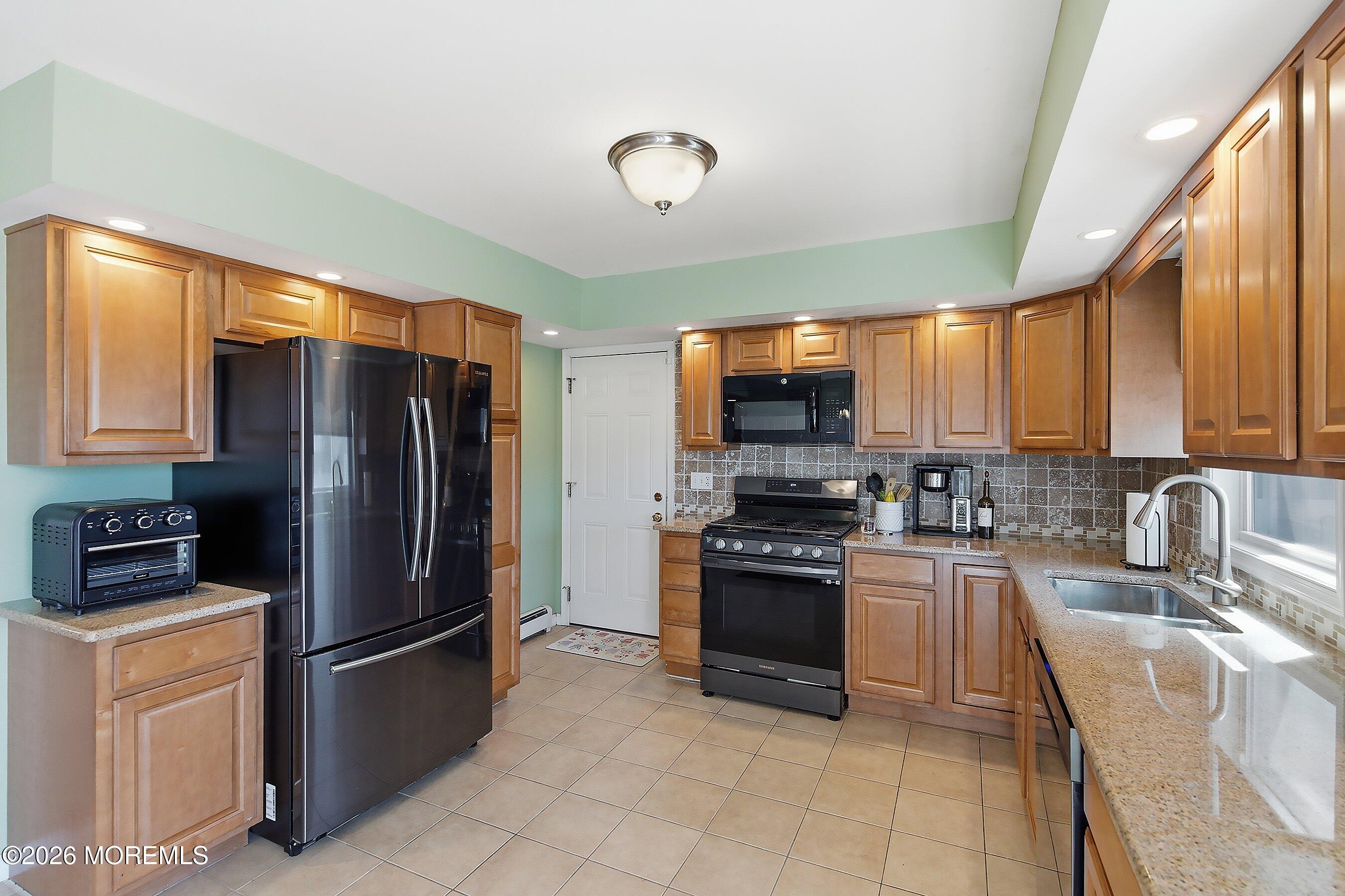 1611 Oak Glen Road Toms River NJ 08753