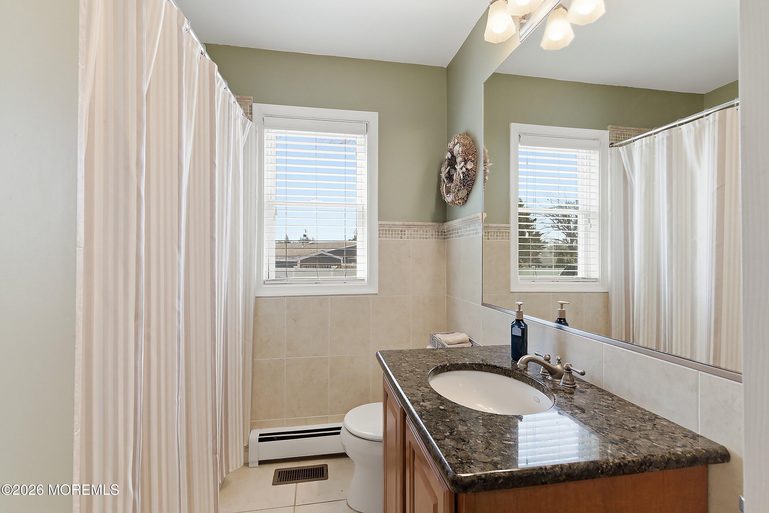 1611 Oak Glen Road Toms River NJ 08753