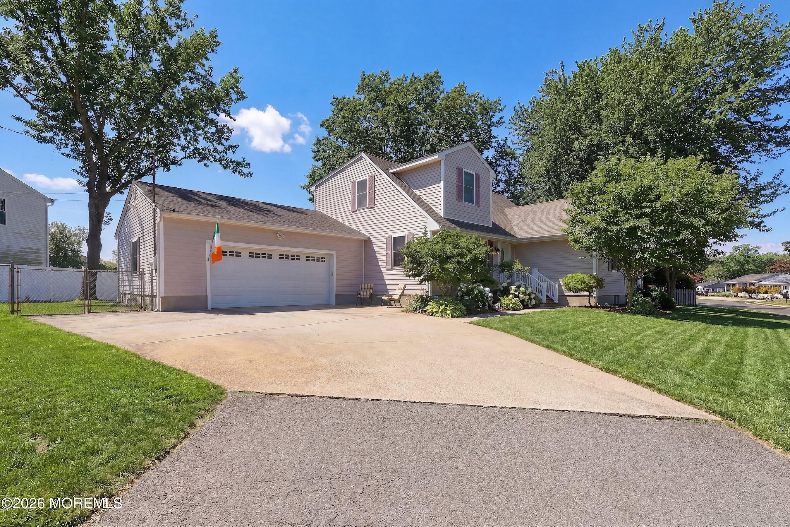 1611 Oak Glen Road Toms River NJ 08753