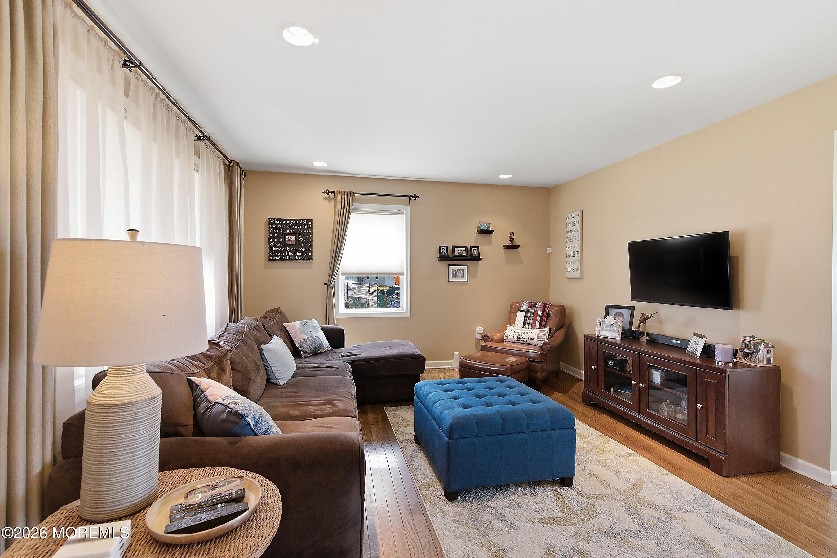 1611 Oak Glen Road Toms River NJ 08753