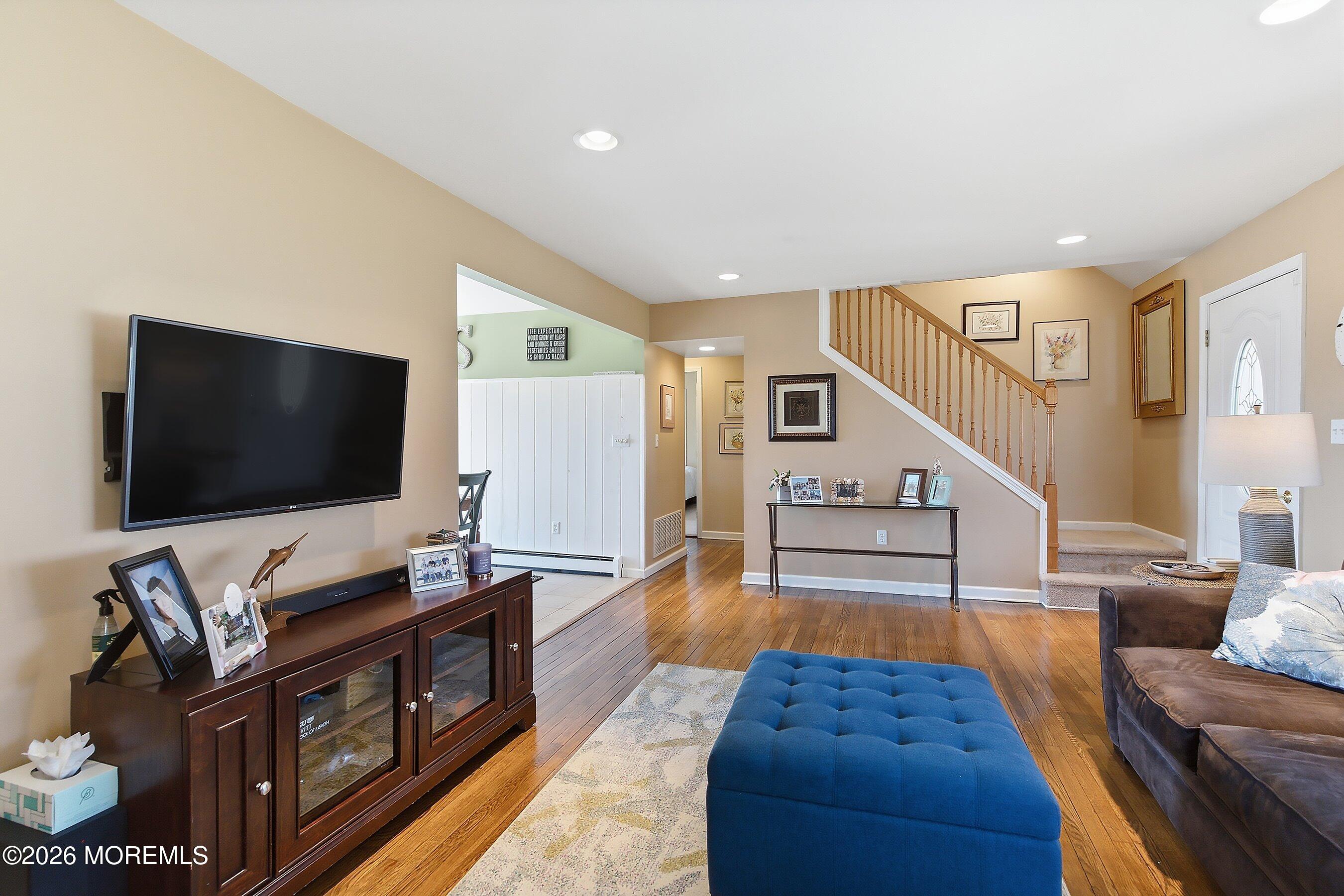 1611 Oak Glen Road Toms River NJ 08753