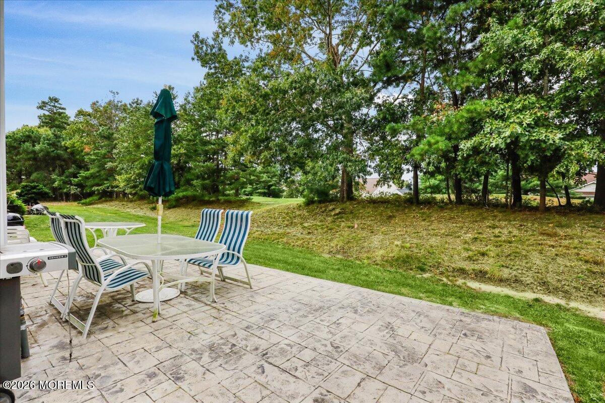4 Barton Creek Road Jackson NJ 08527