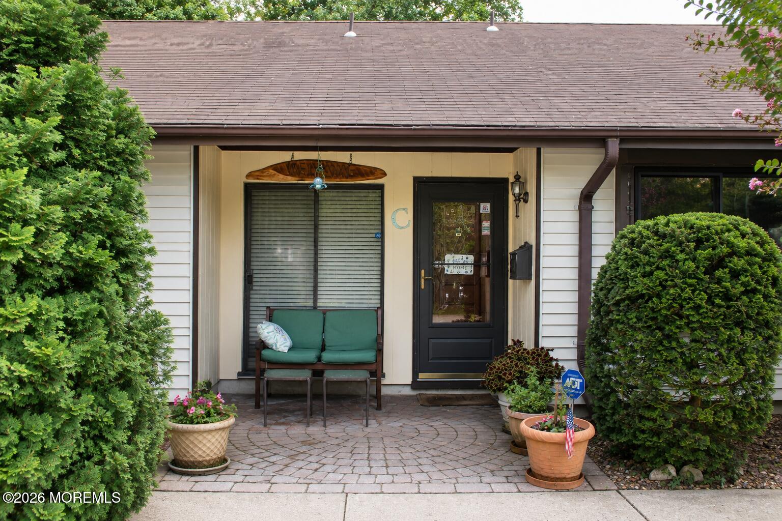 73 Overlook Way Manalapan NJ 07726