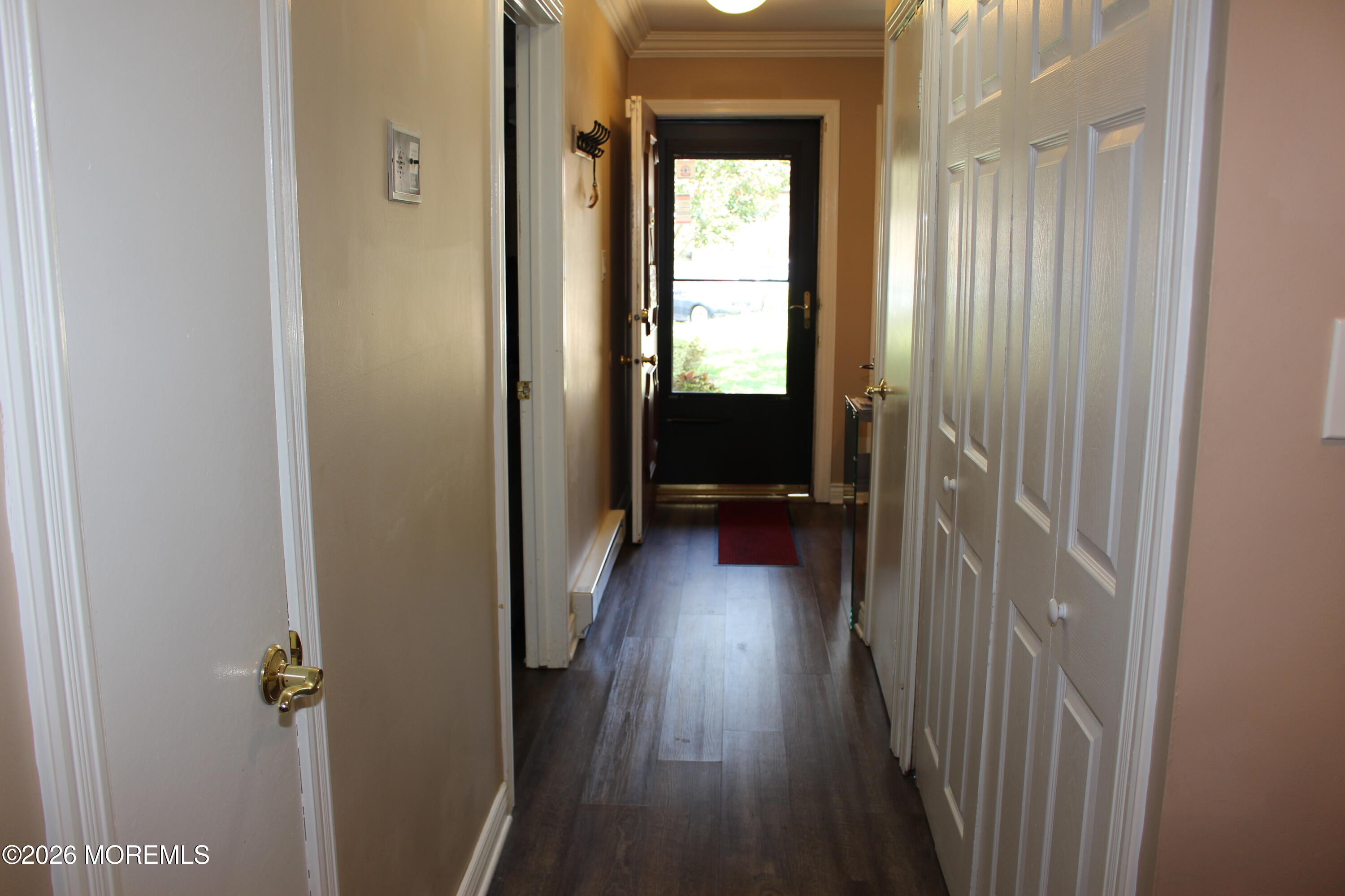 73 Overlook Way Manalapan NJ 07726