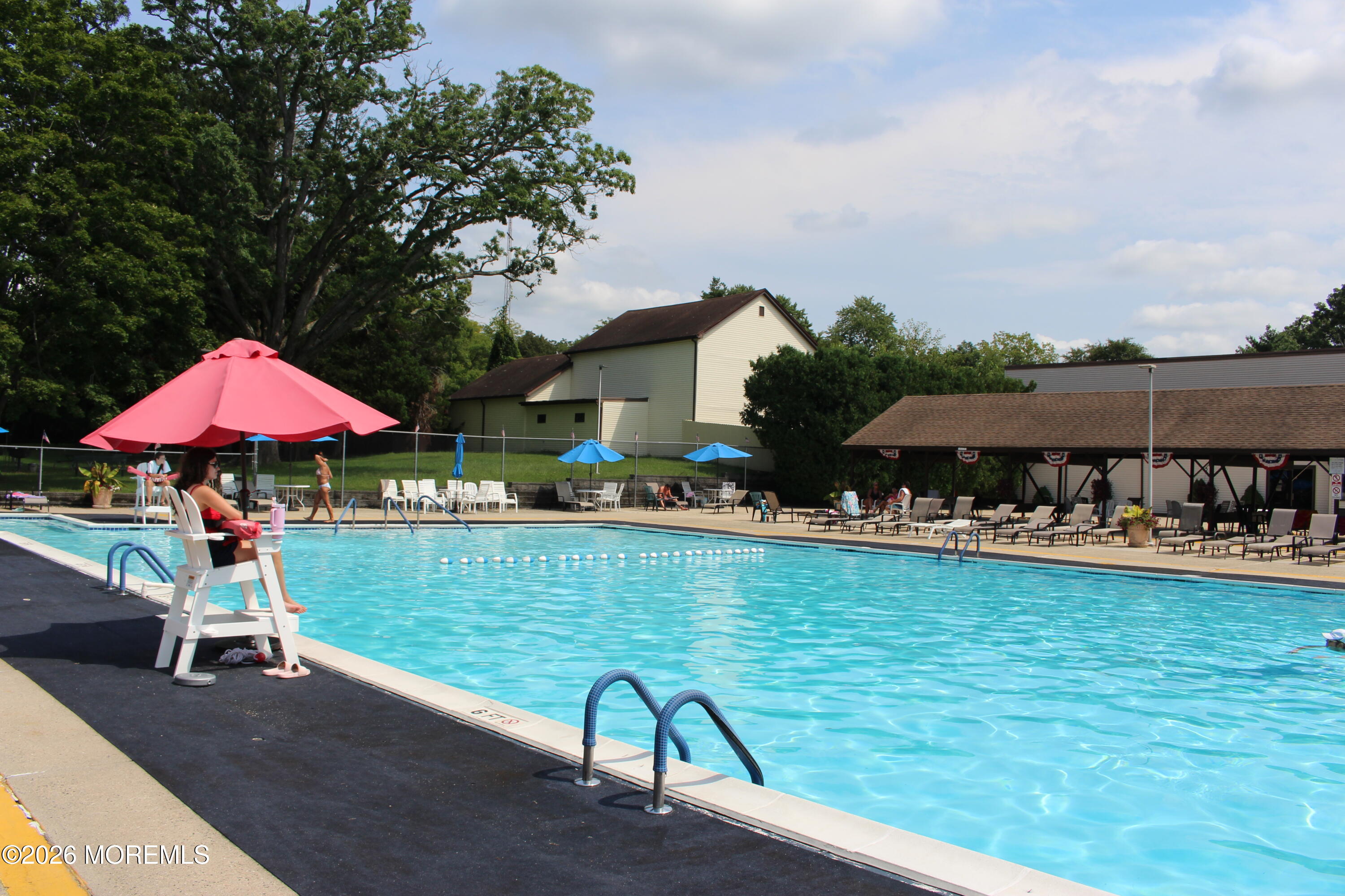 73 Overlook Way Manalapan NJ 07726