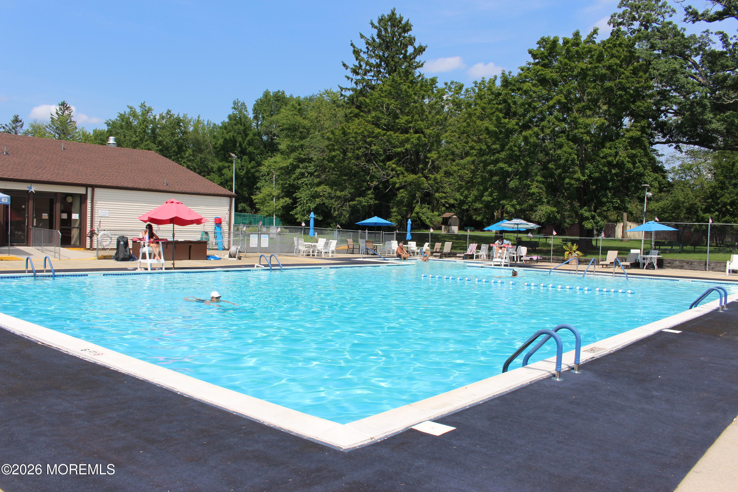 73 Overlook Way Manalapan NJ 07726