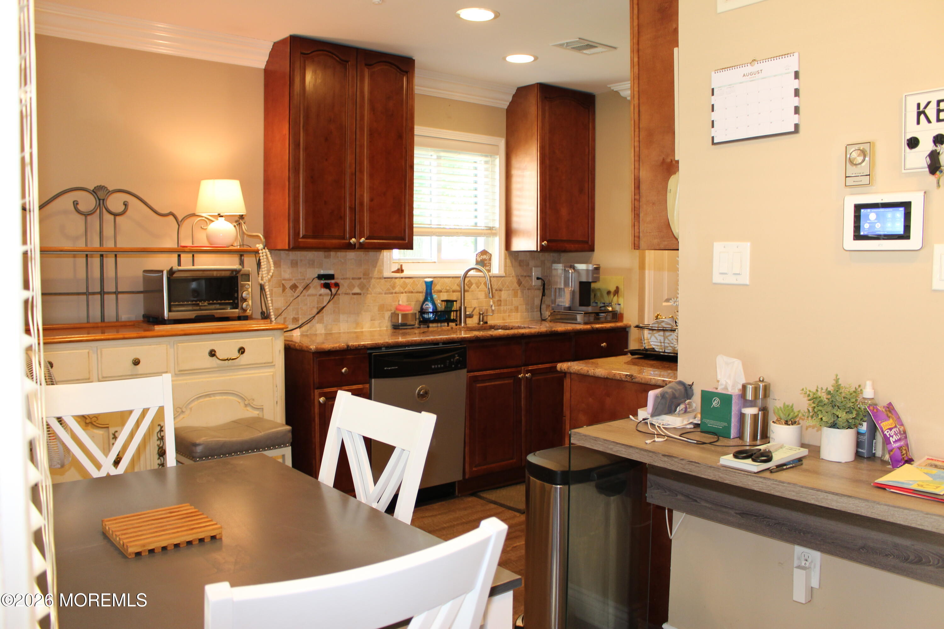 73 Overlook Way Manalapan NJ 07726