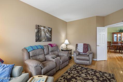 2 Windy Reef Court Barnegat NJ 08005