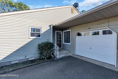 16B Amesbury Road Whiting NJ 08759