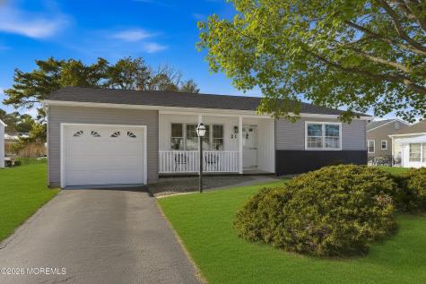 21 Nostrand Drive Toms River NJ 08757