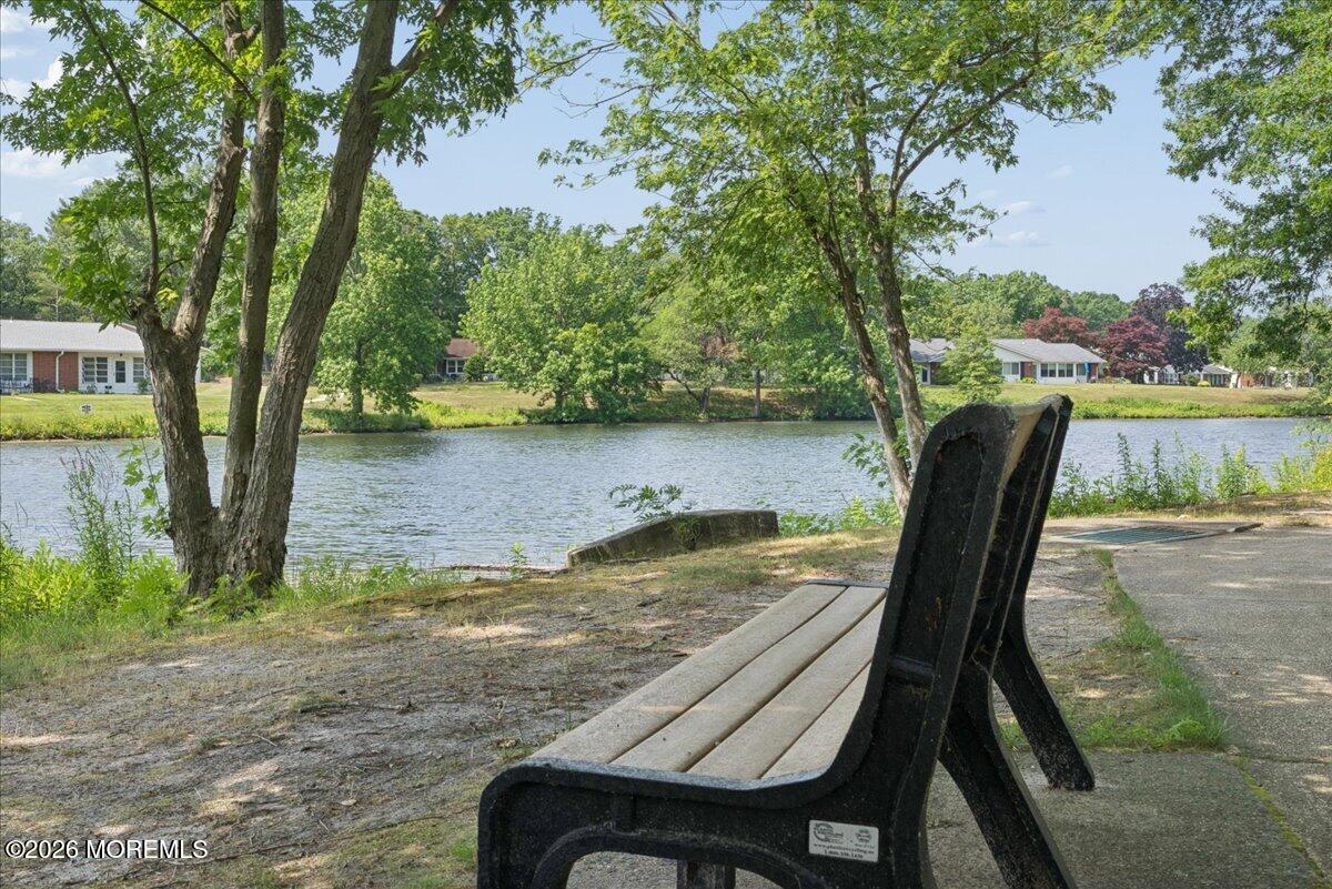 581 Lake Point Drive Lakewood NJ 08701