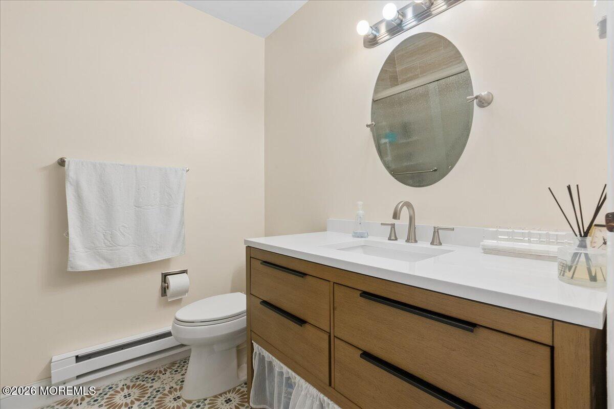 581 Lake Point Drive Lakewood NJ 08701