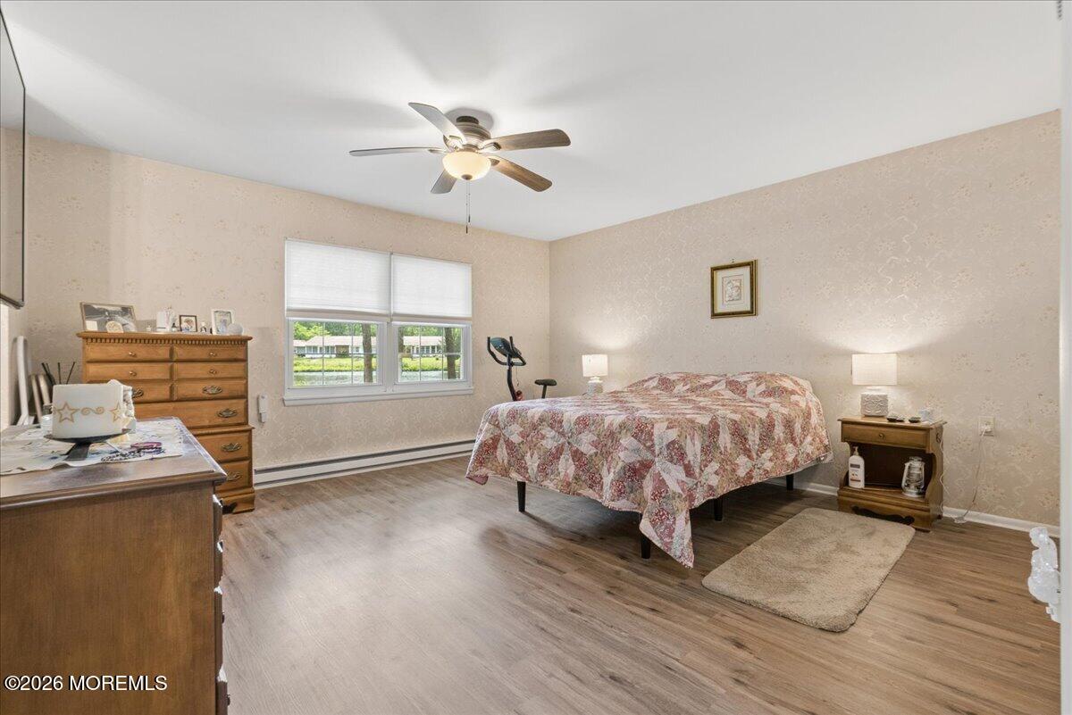 581 Lake Point Drive Lakewood NJ 08701