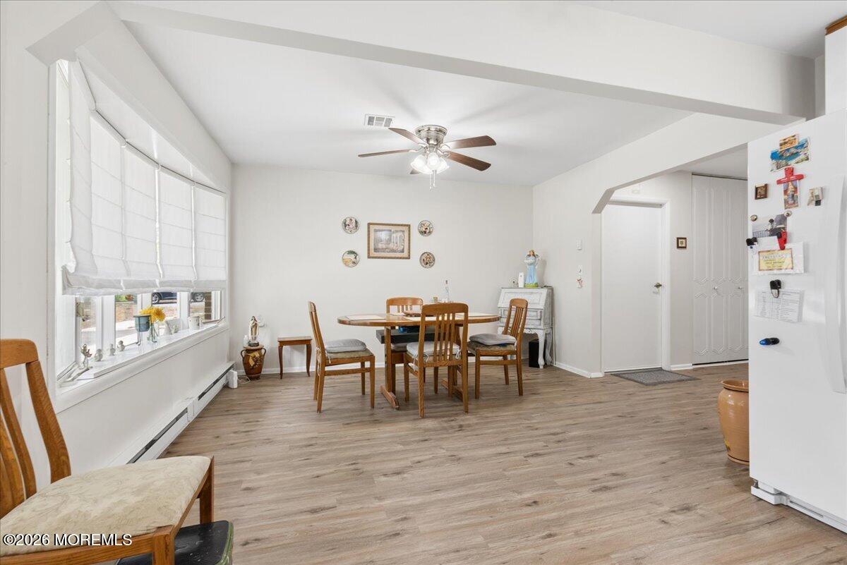 581 Lake Point Drive Lakewood NJ 08701