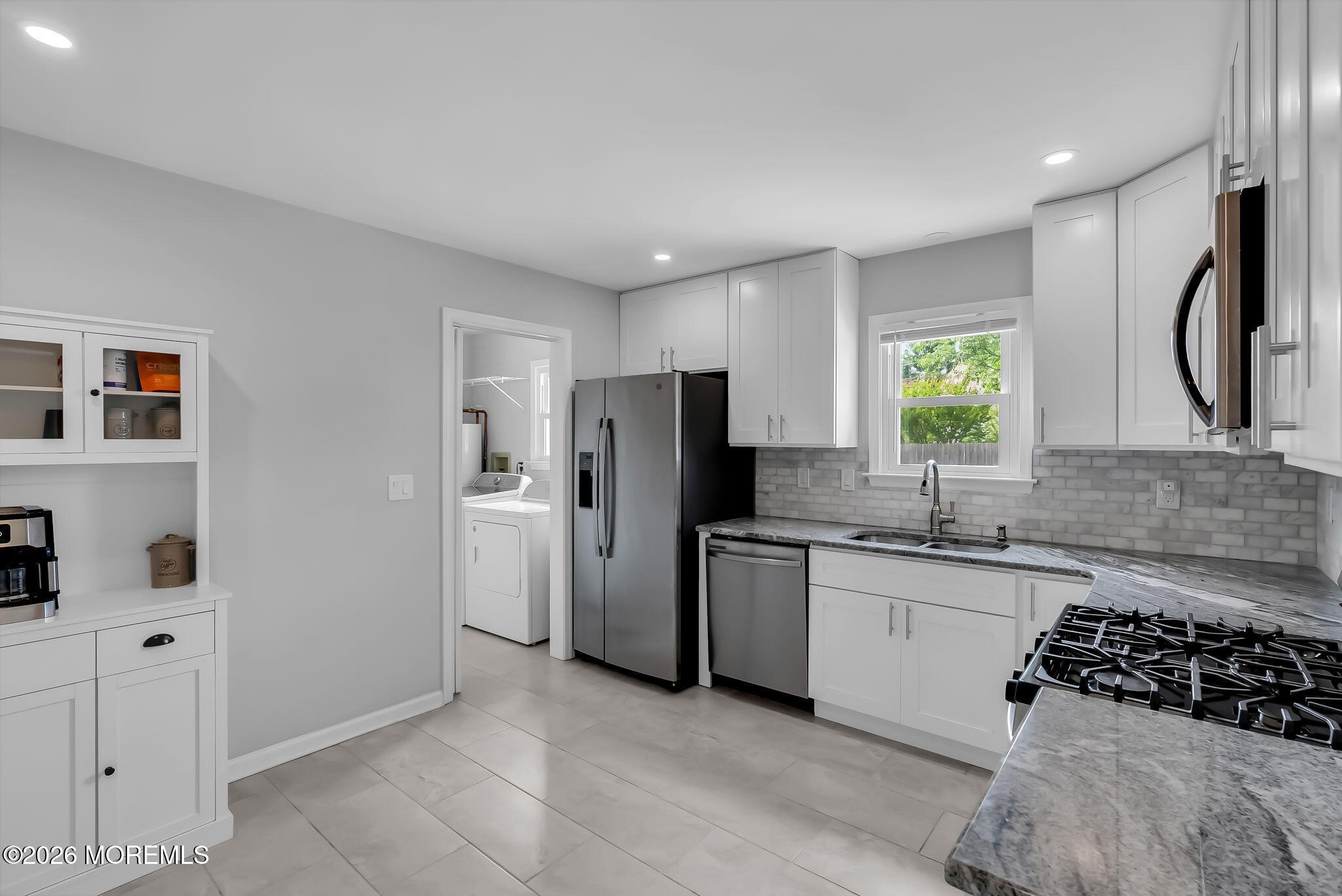 1516 Mizzen Avenue Beachwood NJ 08722