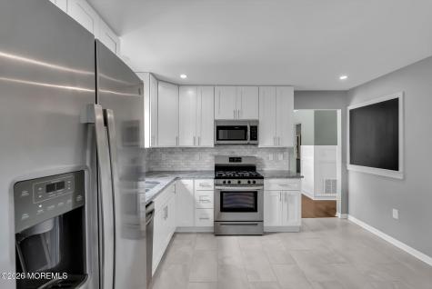 1516 Mizzen Avenue Beachwood NJ 08722