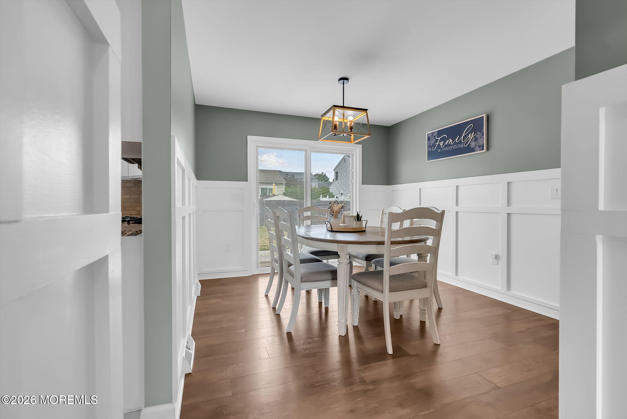 1516 Mizzen Avenue Beachwood NJ 08722