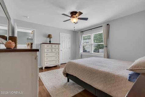 1516 Mizzen Avenue Beachwood NJ 08722