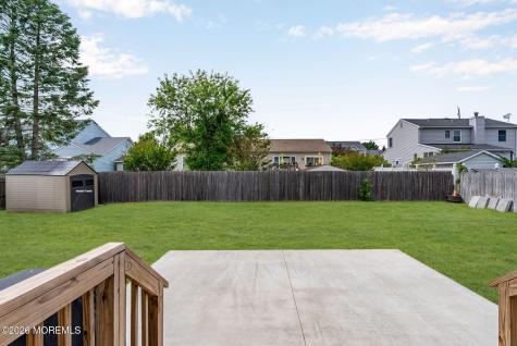 1516 Mizzen Avenue Beachwood NJ 08722