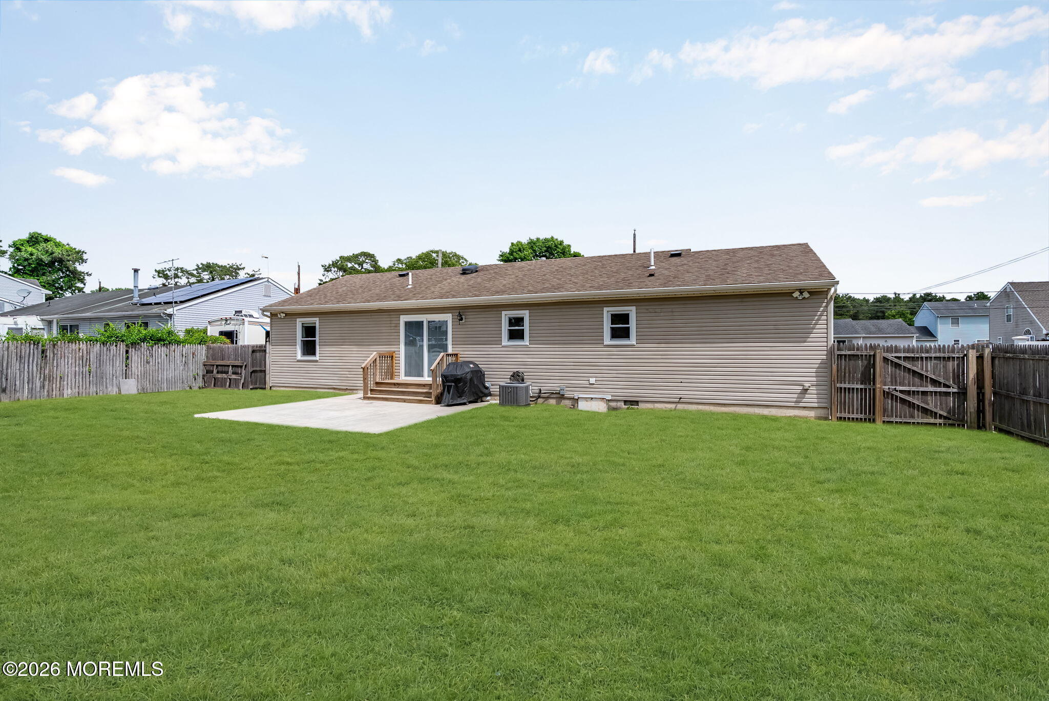 1516 Mizzen Avenue Beachwood NJ 08722