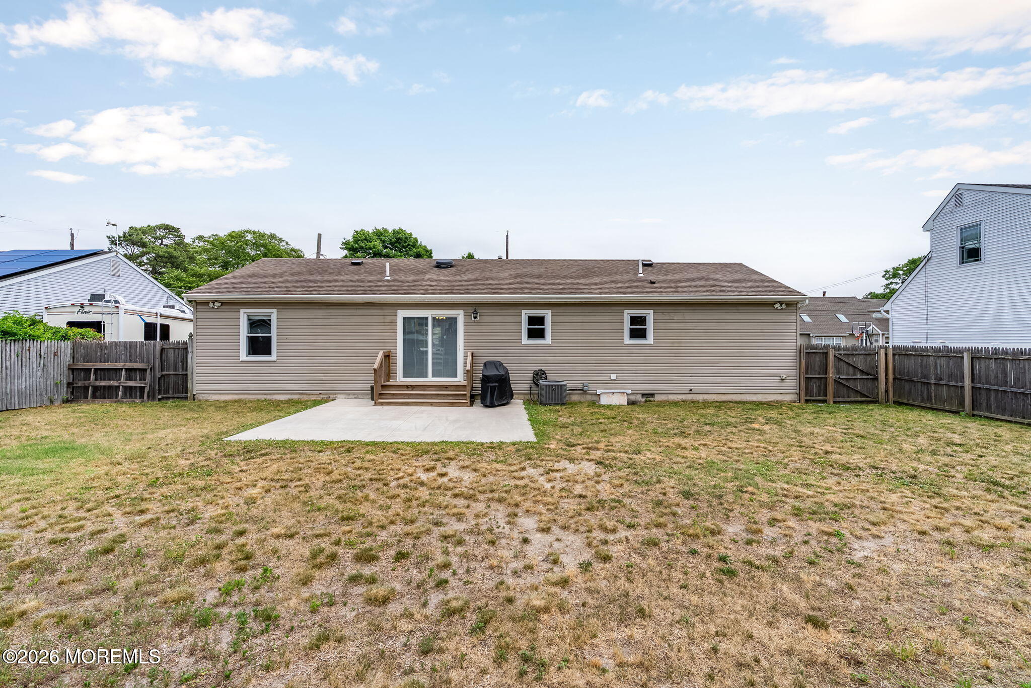 1516 Mizzen Avenue Beachwood NJ 08722