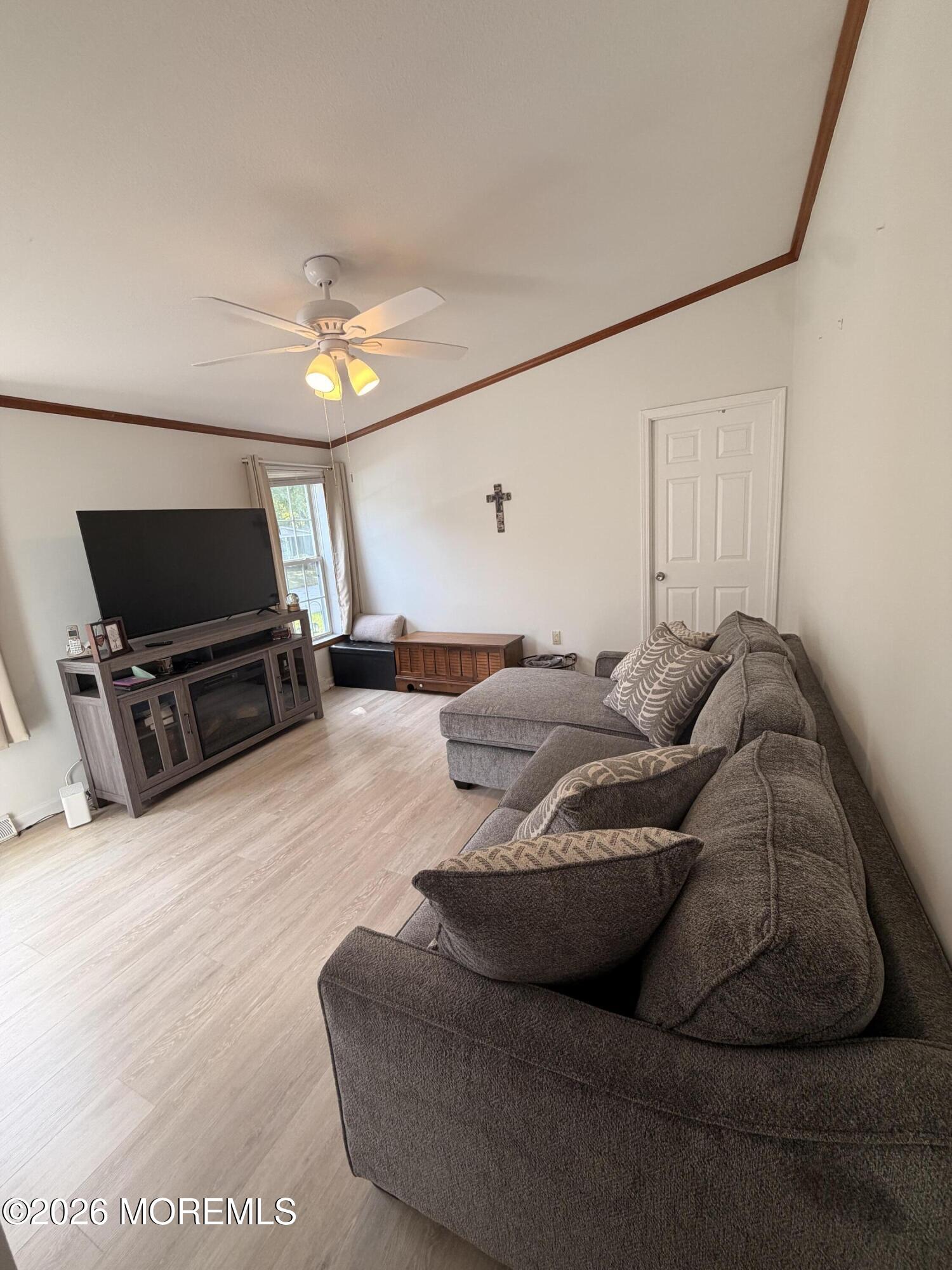 5 Tanglewood Drive Cream Ridge NJ 08514