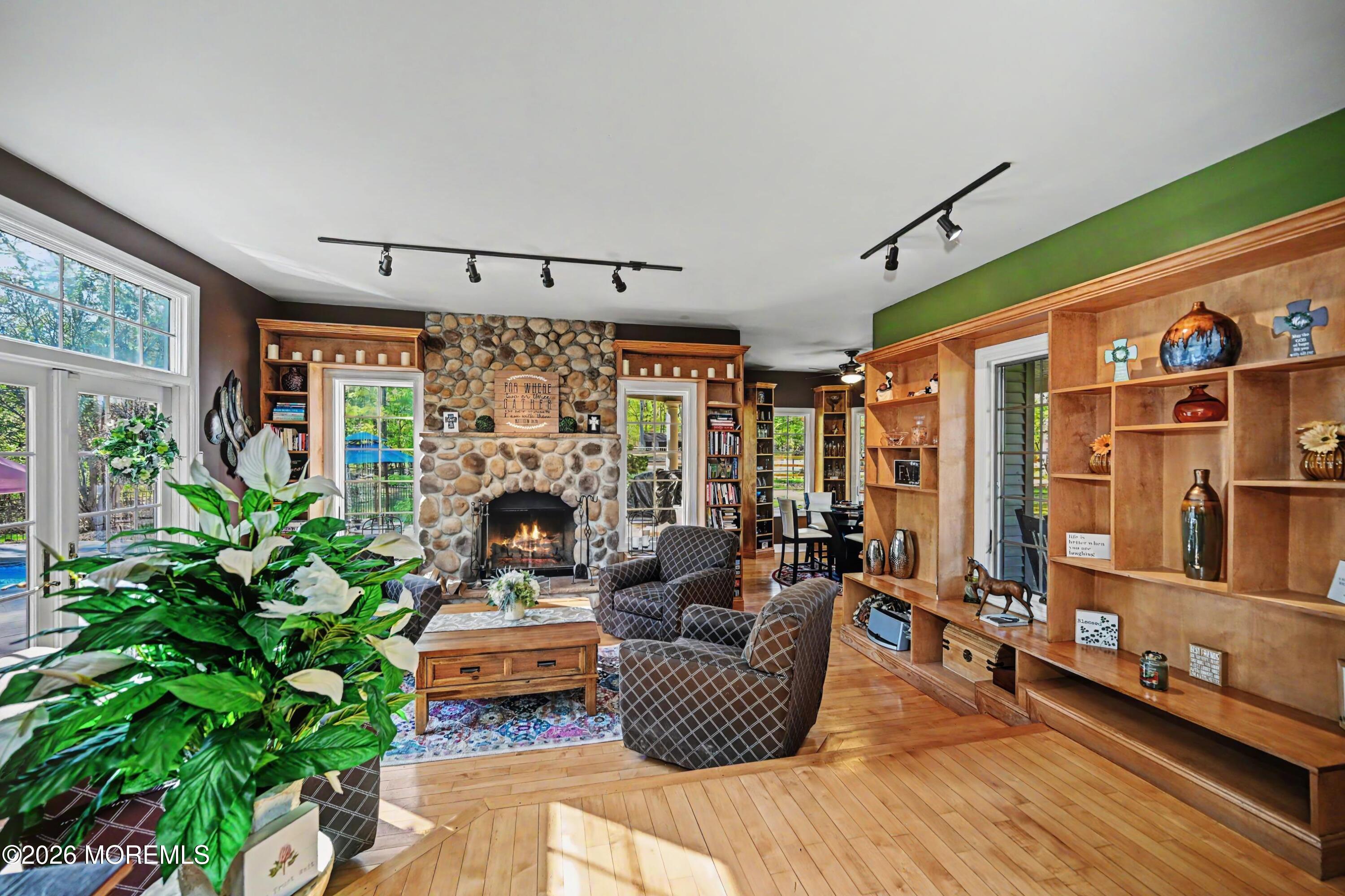6 Carousel Court Millstone NJ 08510