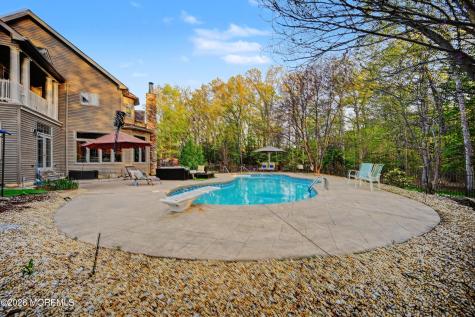 6 Carousel Court Millstone NJ 08510