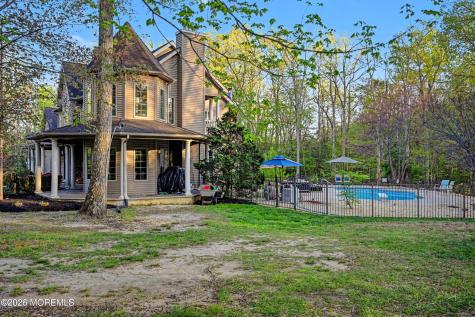 6 Carousel Court Millstone NJ 08510