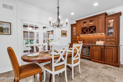 2 Falcon Ridge Circle Holmdel NJ 07733