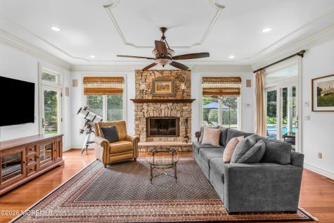 2 Falcon Ridge Circle Holmdel NJ 07733