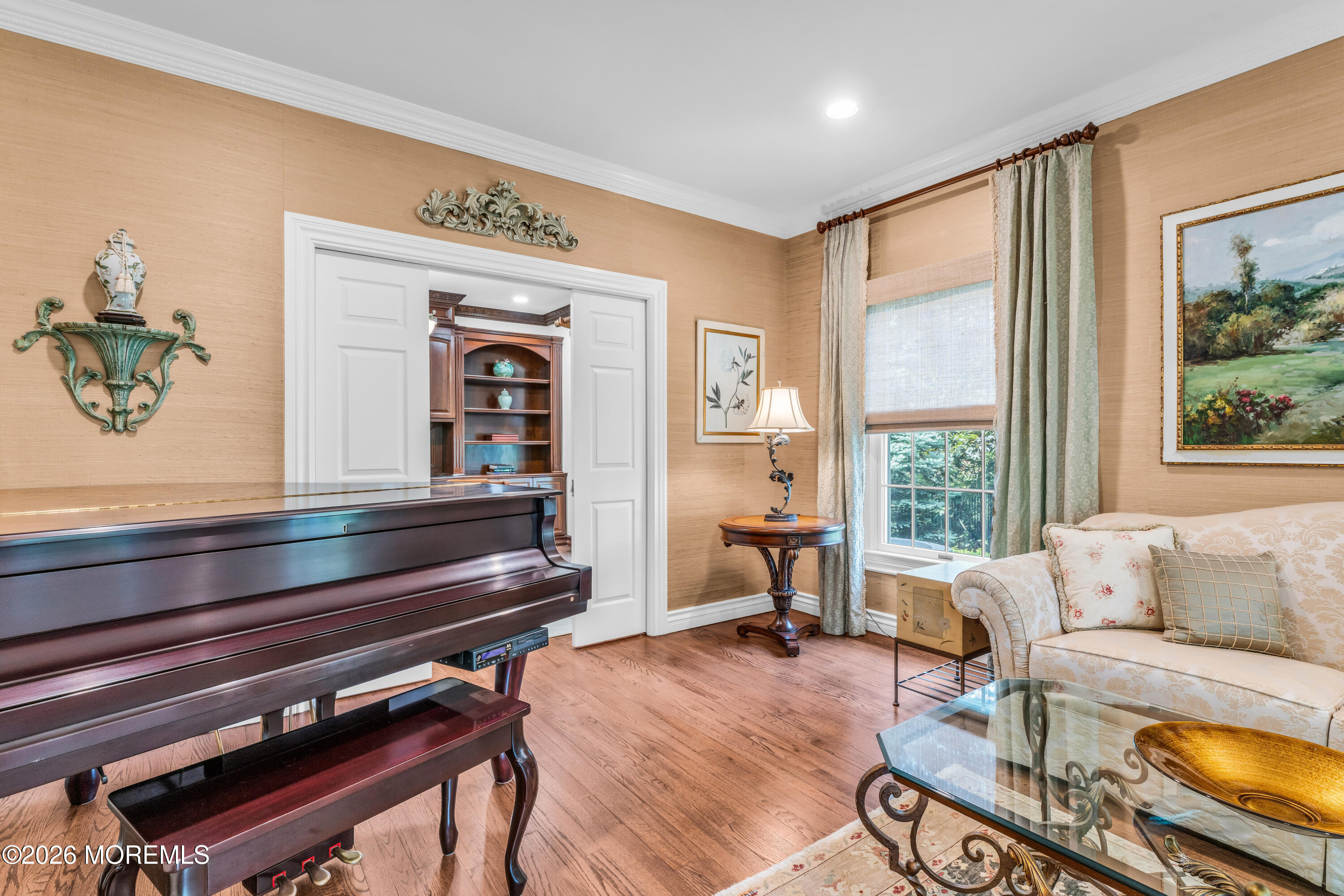 2 Falcon Ridge Circle Holmdel NJ 07733