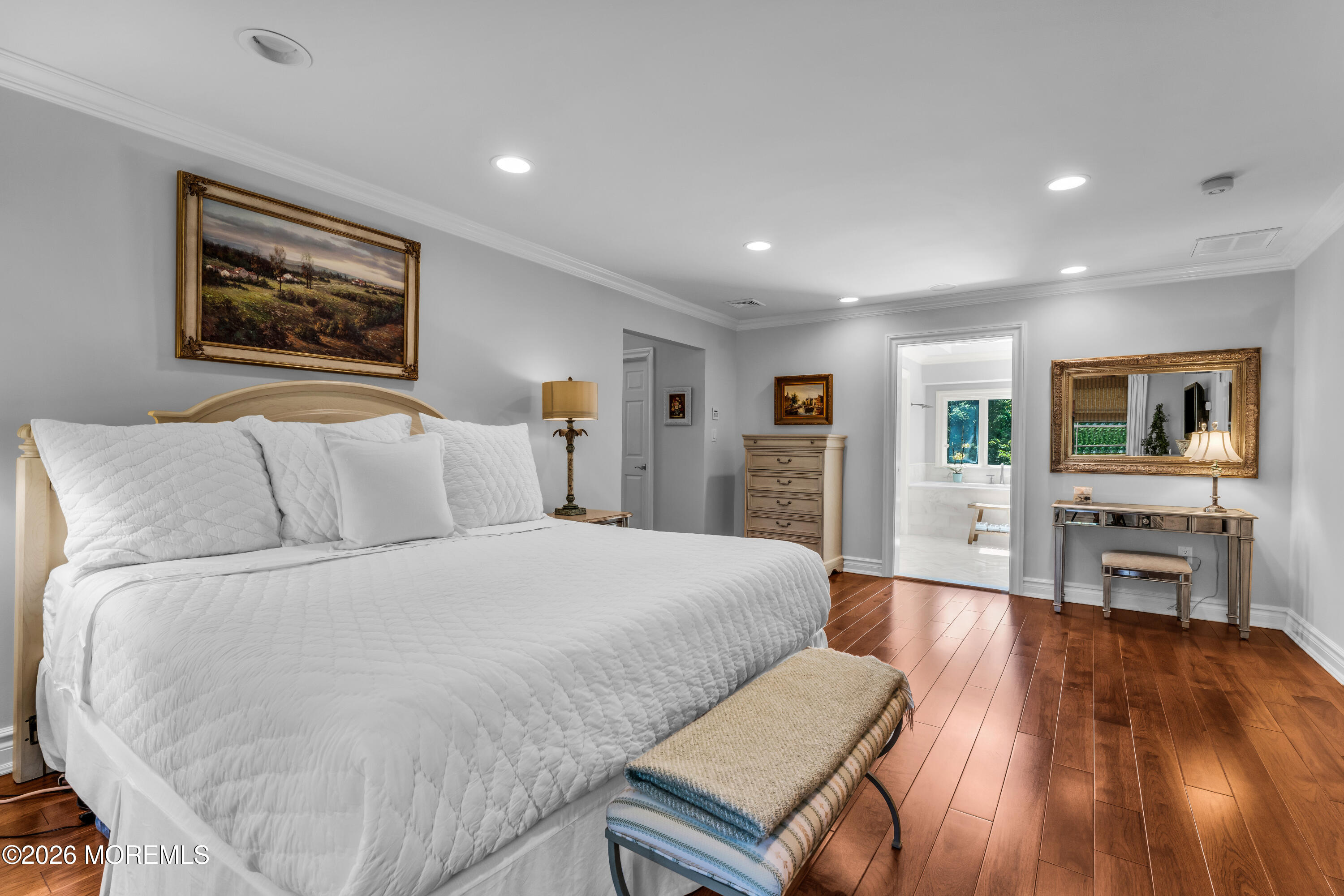 2 Falcon Ridge Circle Holmdel NJ 07733