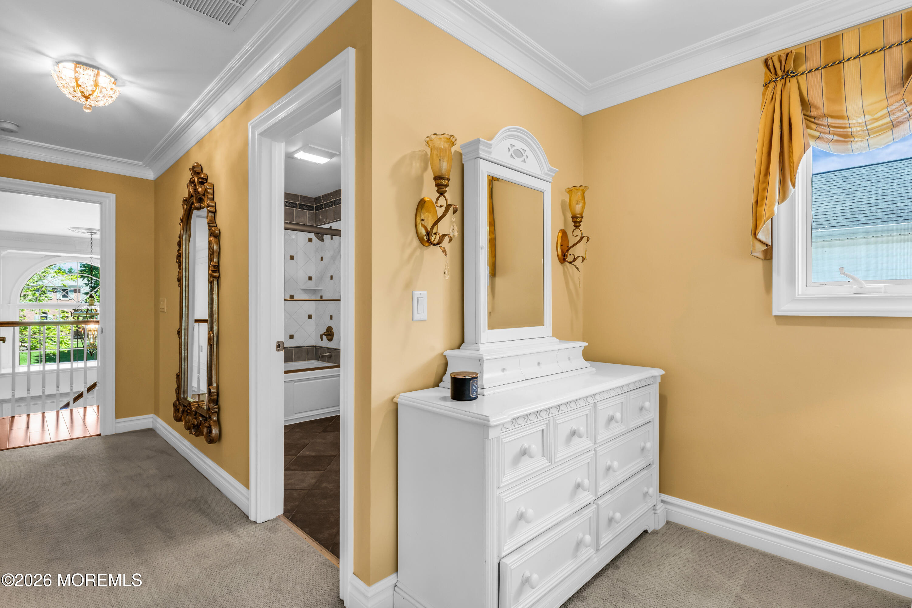 2 Falcon Ridge Circle Holmdel NJ 07733