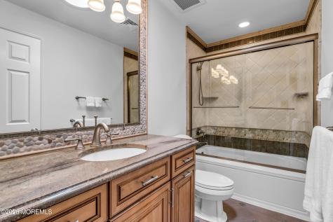 2 Falcon Ridge Circle Holmdel NJ 07733