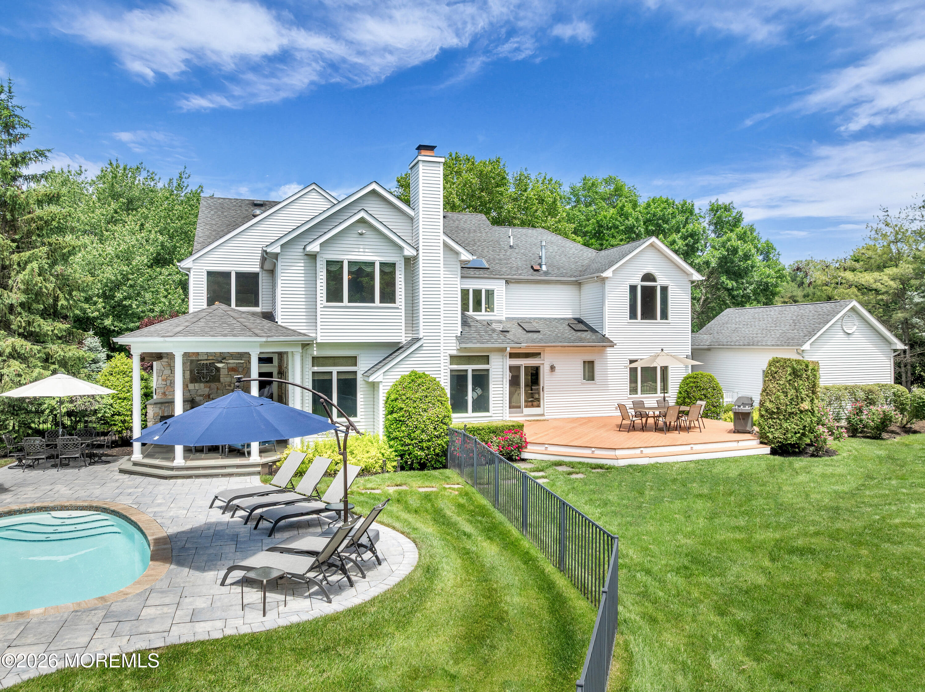 2 Falcon Ridge Circle Holmdel NJ 07733