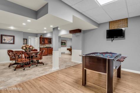 2 Falcon Ridge Circle Holmdel NJ 07733