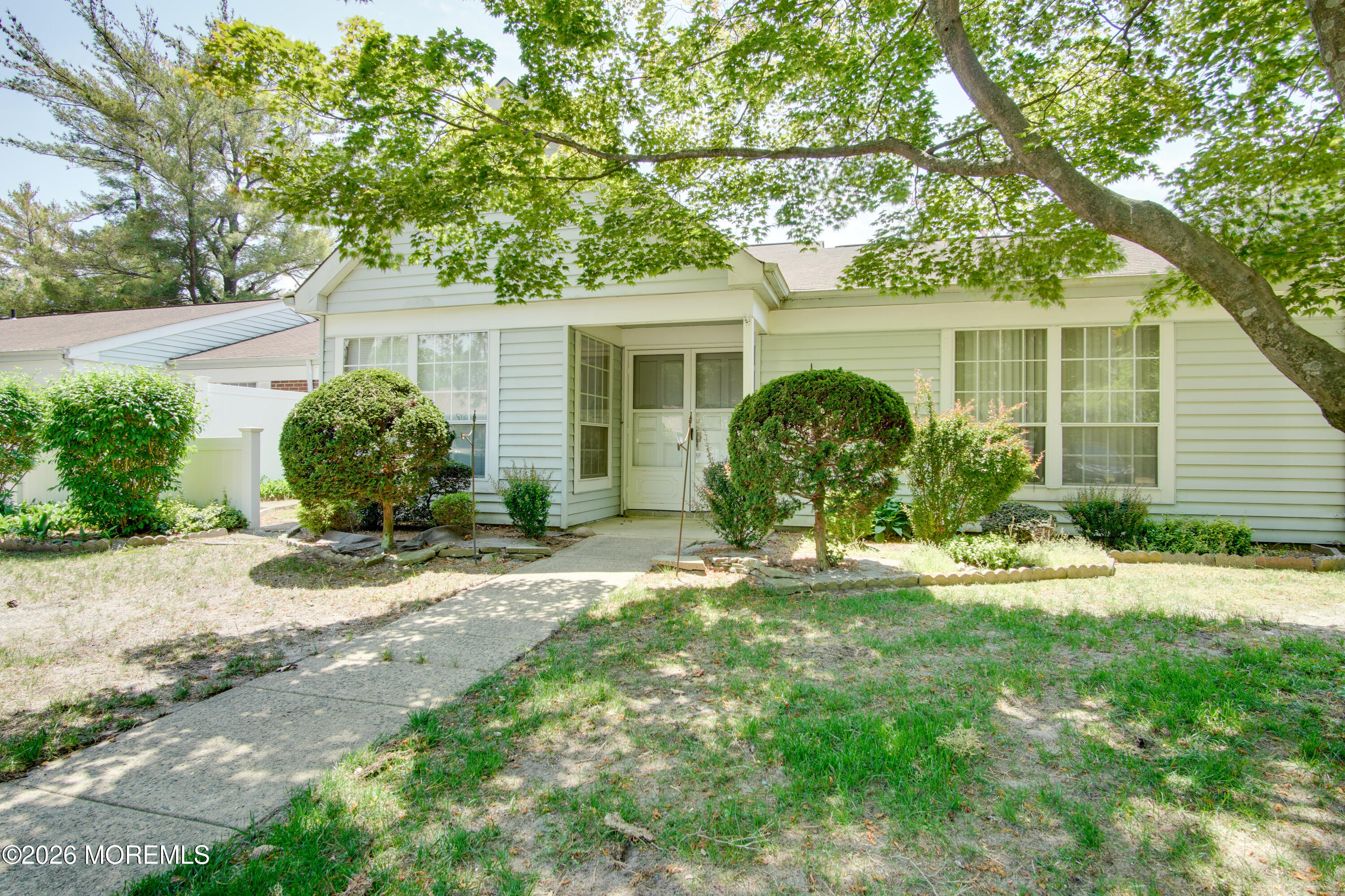 Manchester NJ, 660B Pulham Court