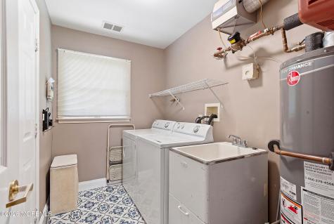 2299 Tomera Place Toms River NJ 08755