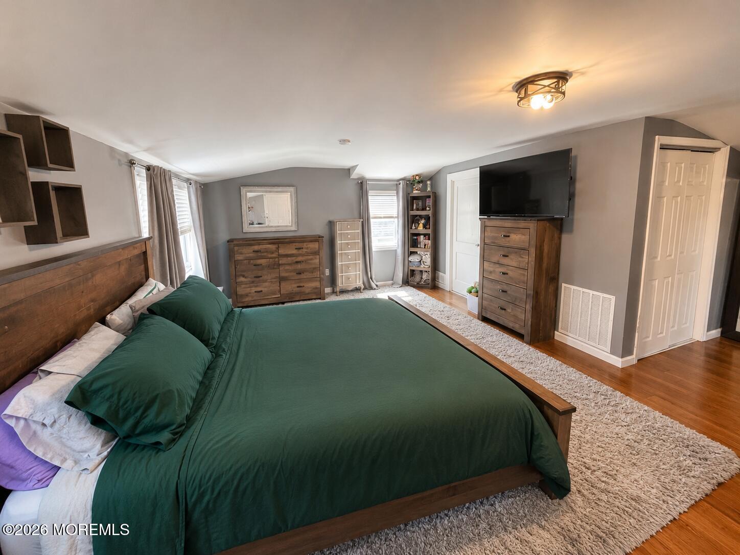 26 Florence Avenue Leonardo NJ 07737