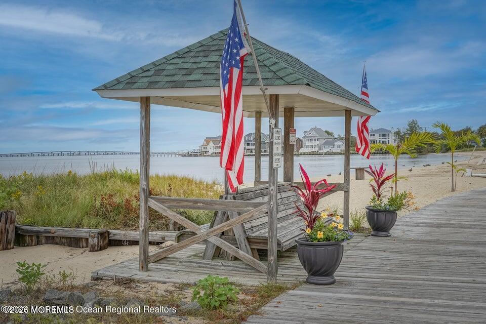 622 E Longport Avenue Ocean Gate NJ 08740